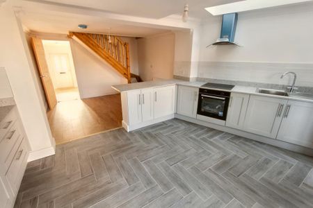 2 bedroom house to rent - Photo 4