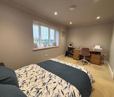 5 bedroom detached house to rent - Photo 6