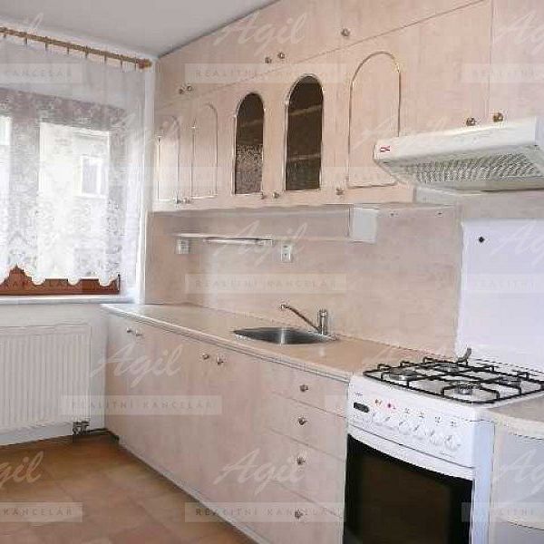 Pronájem bytu 2+1 60 m² - Photo 1