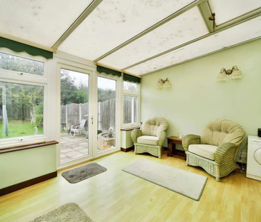 1 bedroom in a house share to rent - Photo 3