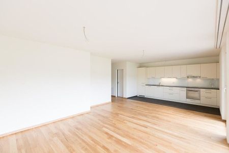 Modern living in Breitenbach - a rent price donated - Photo 2