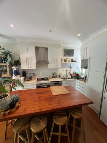 Alexandria - Photo 5