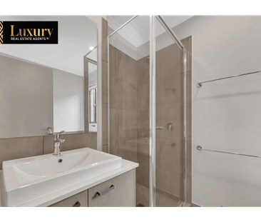 Luxury Real Estate Agents Presents 3 bed house in Deanside - Photo 4