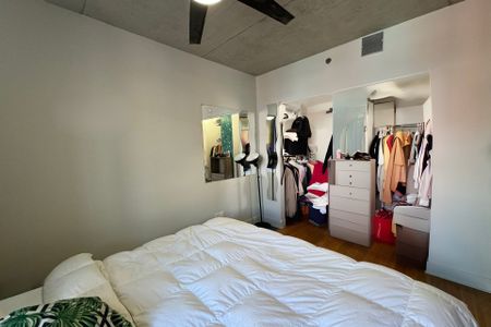 Condo for rent, Montréal (Le Sud-Ouest) - Photo 4