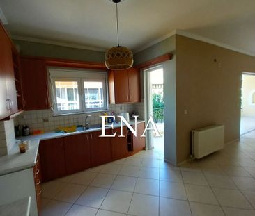 Διαμέρισμα για ενοικίαση Κέντρο (Αγιοι Ανάργυροι) - Φωτογραφία 5