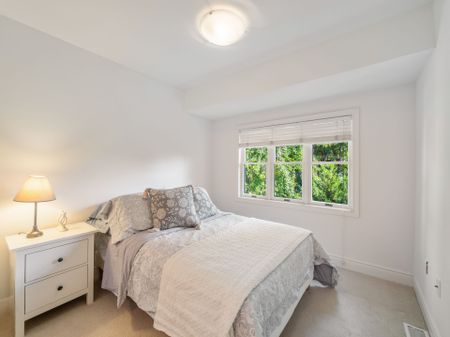 For Lease - 81 Brant Street, Oakville, Ontario - Photo 5