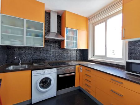 Private room in Redondilla Street - Photo 4