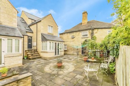 2 bedroom apartment to rent Milners Court, Stamford, PE9 - Photo 5