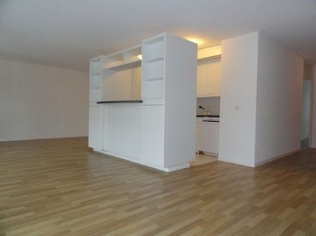 A family-friendly establishment awaits you - Photo 5