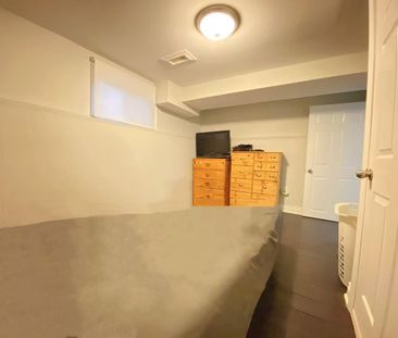 For Lease - 4144 Lastrada Lower Heights, Mississauga, Ontario - Photo 2