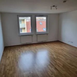 Helle 2-Zimmer-Wohnung mit Einbauküche in Toplage beim Waldmüllerpark - Foto 3