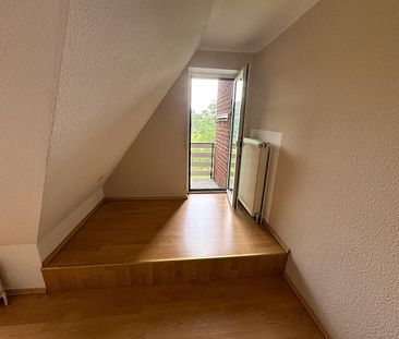 Gemütliche Dachgeschosswohnung in Marklohe! - Photo 1