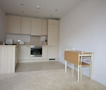 1 bedroom apartment to rent - Photo 4