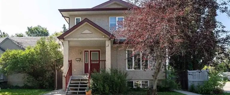 1/2 Month for Free with FULL House for rent including unfinished basement | 10847 66 Avenue Northwest, Edmonton - Photo 1