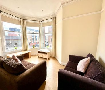 2 bedroom flat to rent - Photo 1