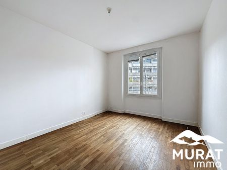Location Appartement 2 pièces 43m² CHAMALIERES 63400 - Photo 5