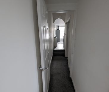67a Seaview Road Wallasey CH45 4QW - Photo 2