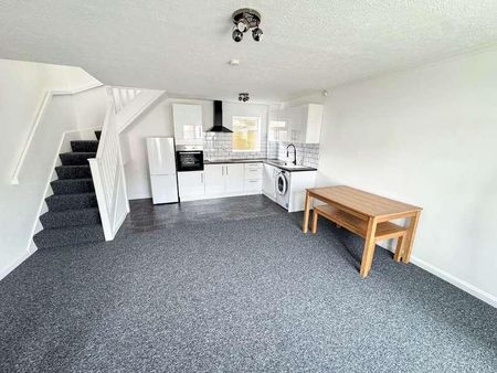 Springwell Road, Heston, Hounslow, TW5 - Photo 4