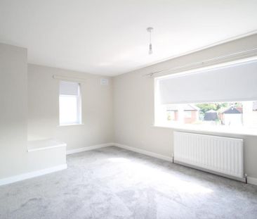 2 bedroom semi-detached house to rent - Photo 6