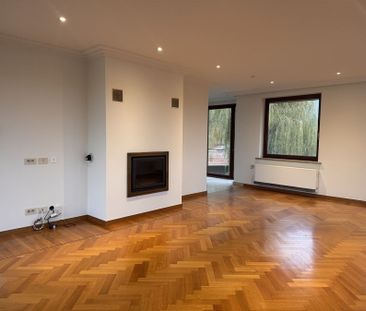 Luxe appartement is rustig gelegen te Anzegem met een groot terras ... - Photo 3
