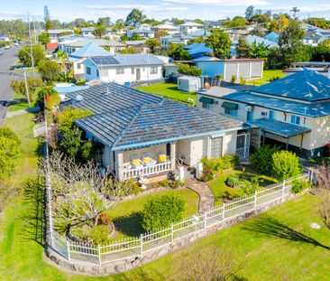 Family home tucked away on quiet South Grafton Street - Photo 2