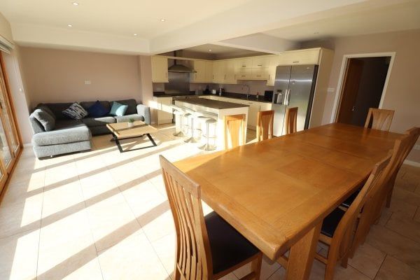 The Tyburns - Hutton, Property for rent - Photo 1