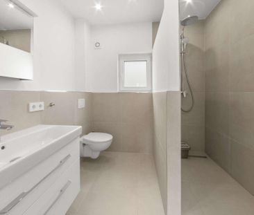 Top saniert & möbliert: All-Inclusive WG-Zimmer - Photo 1