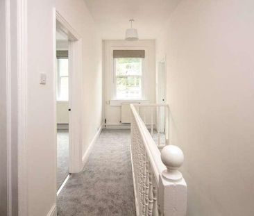 London Road, Bath, Somerset, BA1 - Photo 2