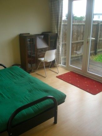 4 Bed - Blackthorn Avenue, Greenstead - Photo 3