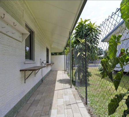 Small Studio Apartment - Photo 1