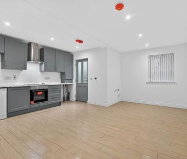 Apt 1, 51 53bridge Street, Lisburn, BT28 1XZ - Photo 3