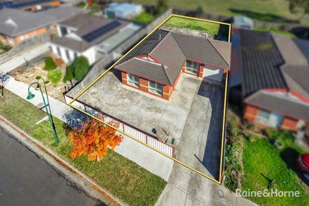 18 Fremantle Road, Sunbury, VIC 3429 - Photo 2