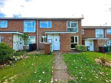 2 bedroom maisonette to rent - Photo 3