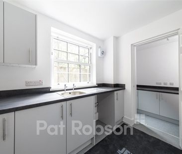 Busy Cottages, Jesmond - Photo 5