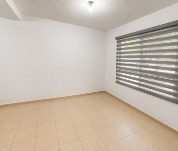 SE RENTA CASA SEMI AMUEBLADA RINCONES DEL MARQUES $12,000 - Photo 2