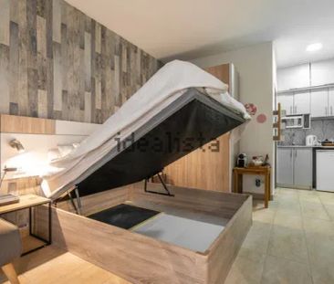 Alquiler de casa o chalet independiente en Calle d'Aragó - Photo 3