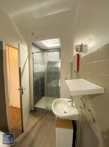Location Appartement 3 pièces 65m² VALENCIENNES 59300 - Photo 4