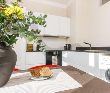 Sunlight on Berlin (max. Mietzeit 6 Mon.) - Photo 4