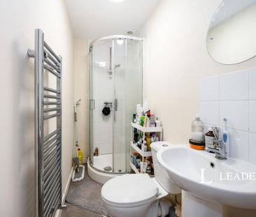 Studio to rent - Photo 4