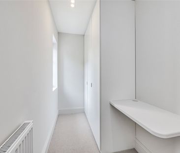 Allfarthing Lane, London, SW18 - Photo 5