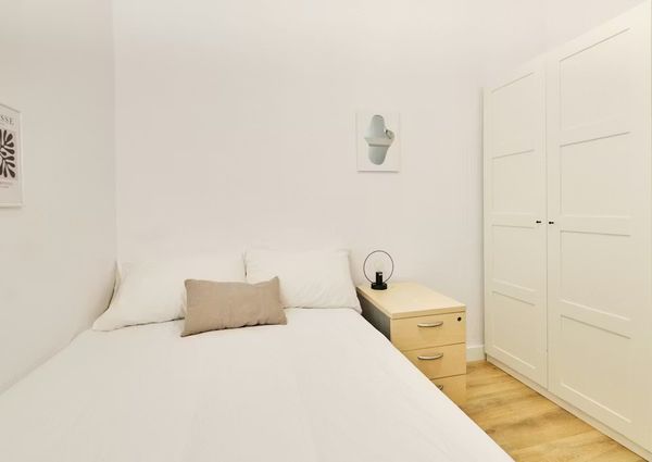 Carrer de la Mercè, Barcelona, Catalonia 08002