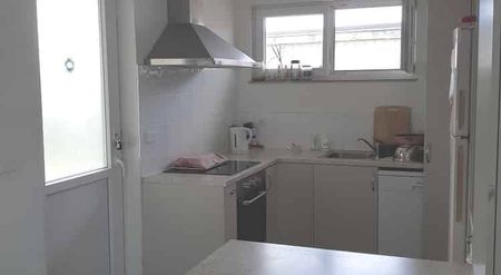 Charming 2 bedroom home in Massey - Photo 5