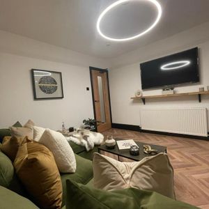 5 bedroom house to rent - Photo 2