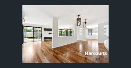 SUPERSIZED LUXURY HOME - Photo 3