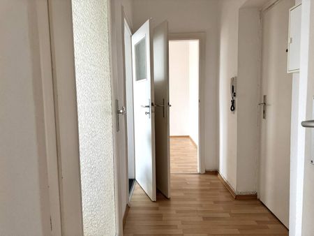 Schöne 2-Raumwohnung in der Dresdner Neustadt zu mieten! - Photo 3
