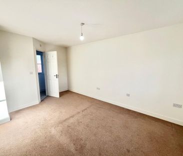 3 bedroom detached house to rent - Photo 5