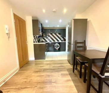 1 bedroom flat to rent - Photo 6