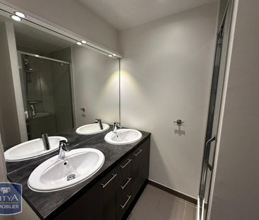 Location Appartement 4 pièces 96m² STRASBOURG 67100 - Photo 2