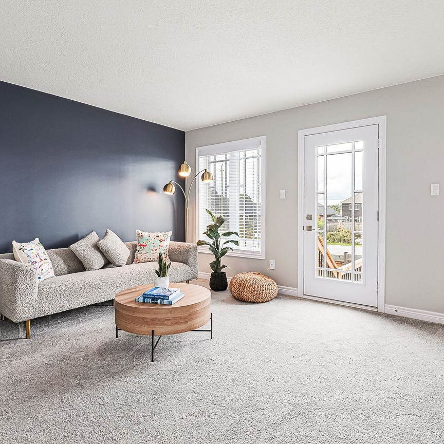 For Lease - 10 FOLEY Crescent, Collingwood, Ontario - Photo 1
