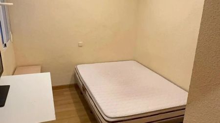 Piso de alquiler en Conde de Peñalver, Lista - Photo 5